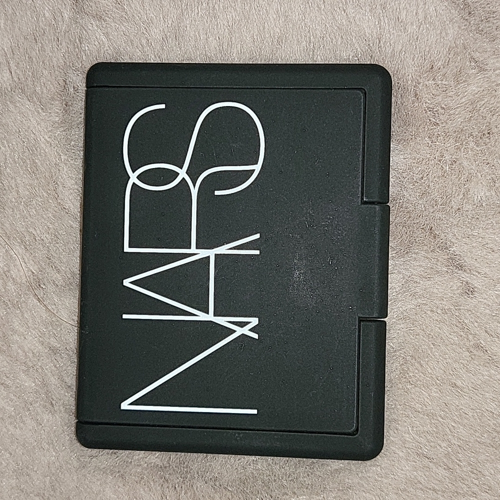 Nars blush